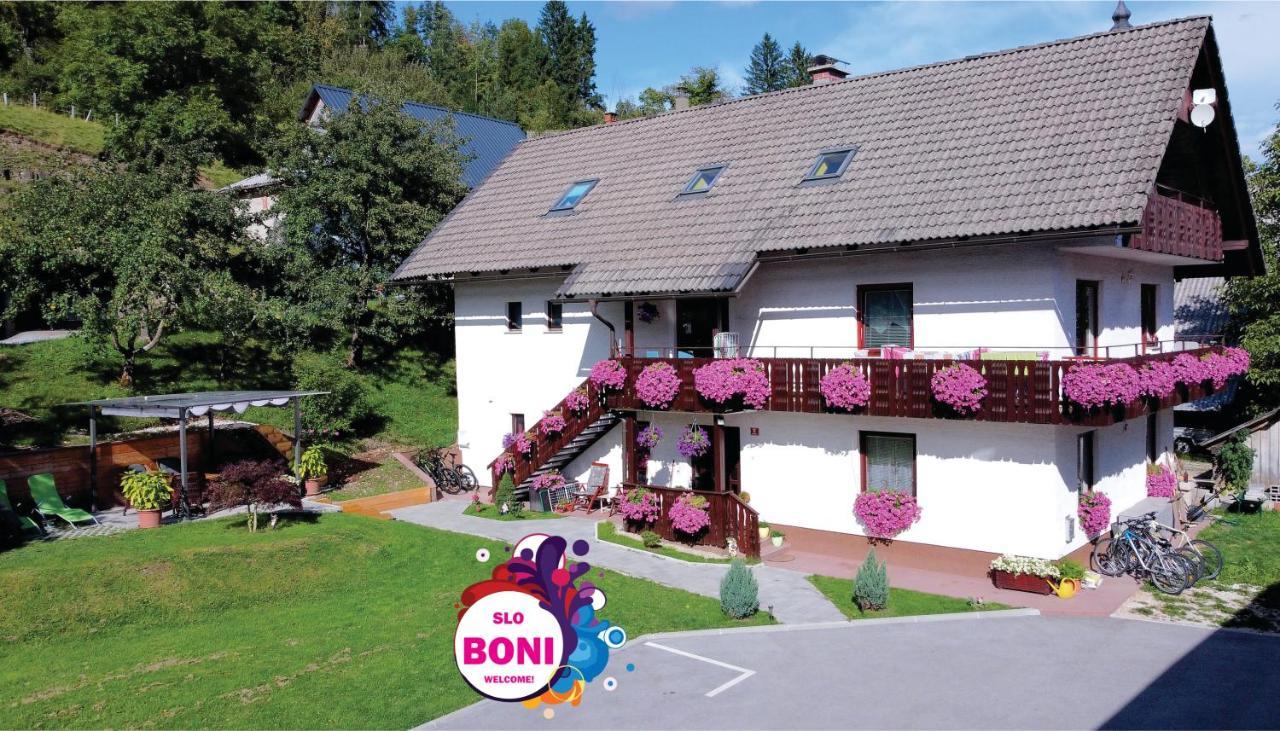 Apartments Lake Bohinj Medja Luaran gambar